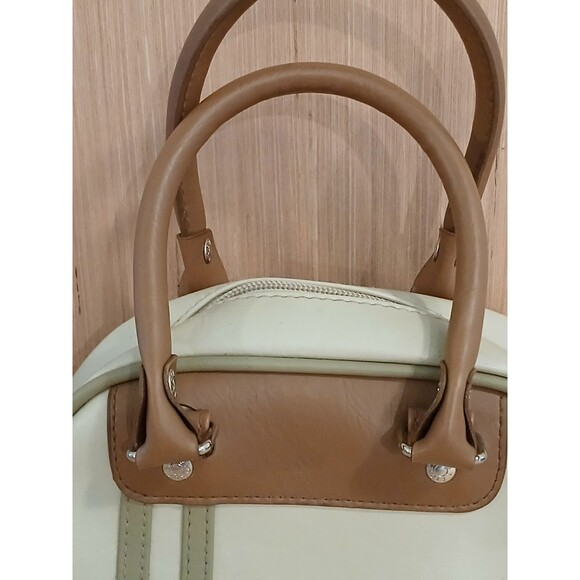 Fiorucci Women's Small Leather Bowling Handbag Purse Cream Heart Patch Handles - Picture 3 of 12